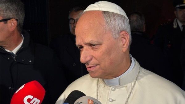 ĐGH Lêô XIV mời gọi: Hãy cất tiếng nói vì hòa bình. Chúng ta tìm kiếm đối thoại, chứ không phải bạo lực