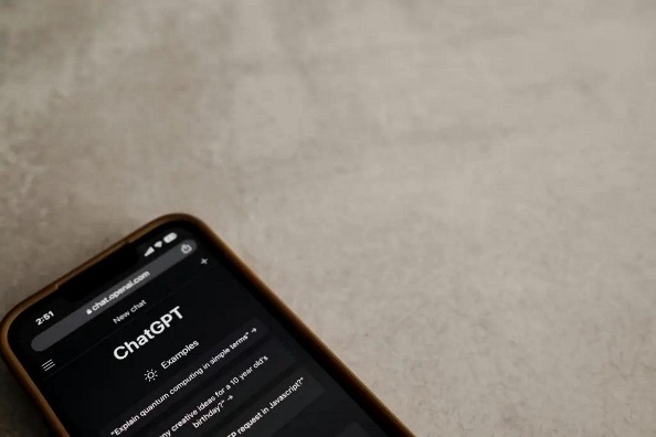 Đức Hồng y Arizmendi: Tính chất mai mặt của AI