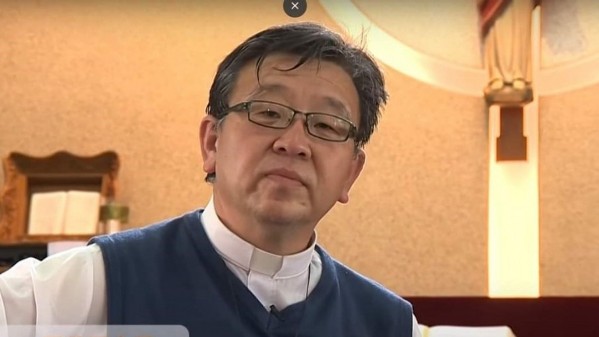 Từ con nuôi trở thành Giám mục giáo phận Đài Nam