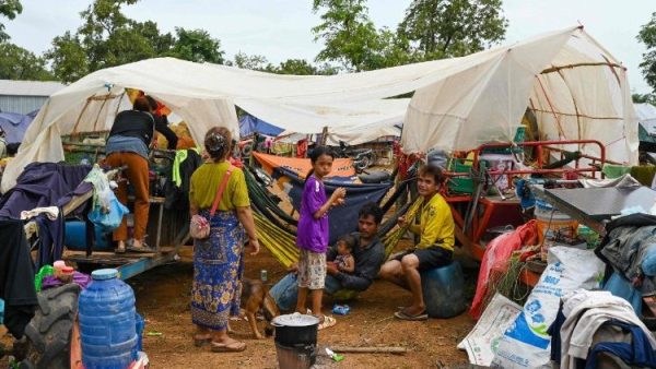 Các tín hữu Campuchia được mời gọi cầu nguyện cho phép lạ hoà bình