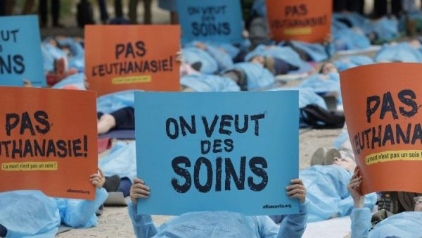 Các giám mục Pháp: “Trao cái chết cho người bệnh nặng không bao giờ là câu trả lời nhân đạo trước đau khổ”