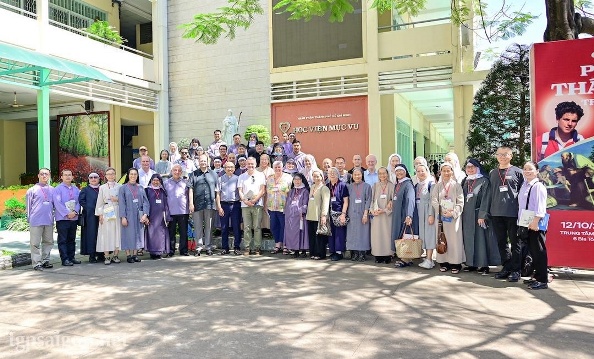 Các Viện phụ, Viện mẫu Dòng Biển Đức vùng châu Á - Thái Bình Dương thăm TTMV TGP Sài Gòn